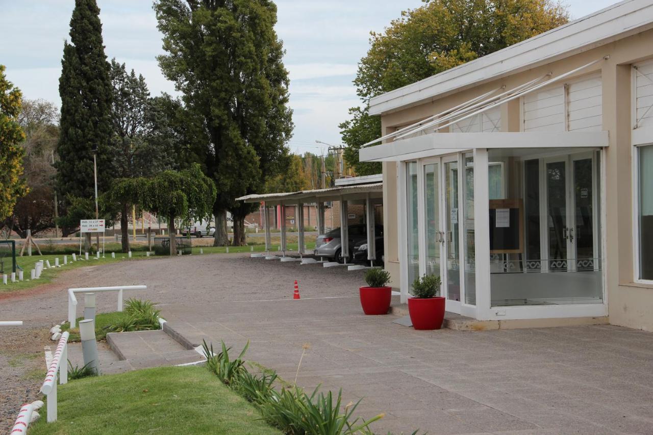 Motel A.C.A. Cipolletti Luaran gambar
